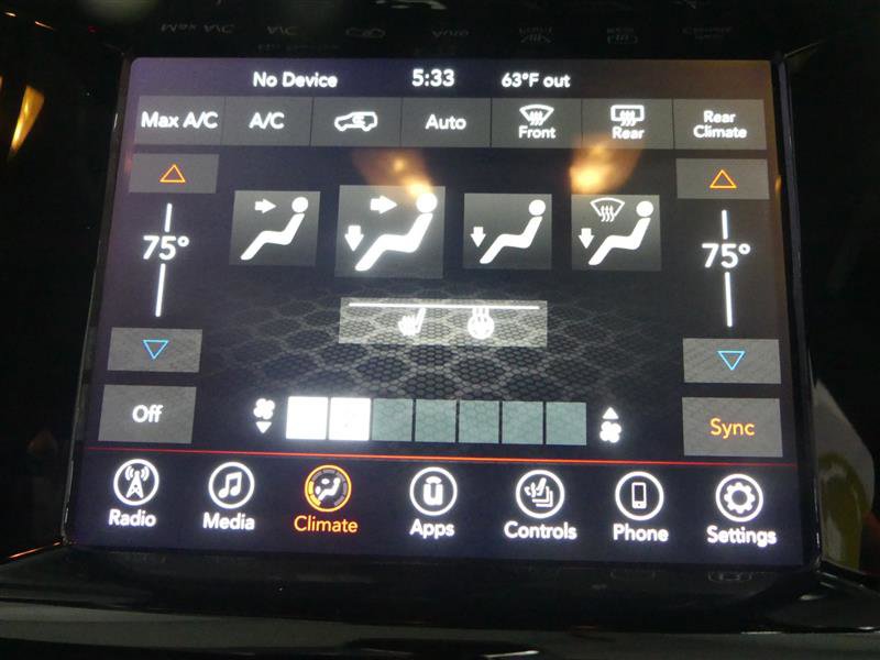 Used 2021 Dodge Durango SXT image 40