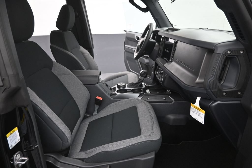 New 2026 Ford Bronco 4-Door AWD/4WD image 25