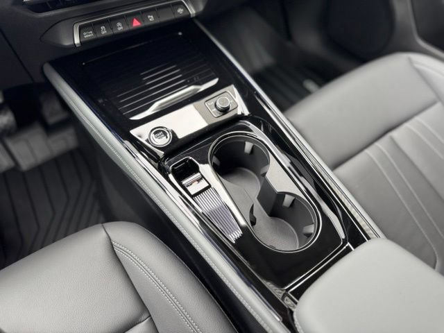 New 2026 Audi Q3 quattro 2.0T AWD/4WD image 15