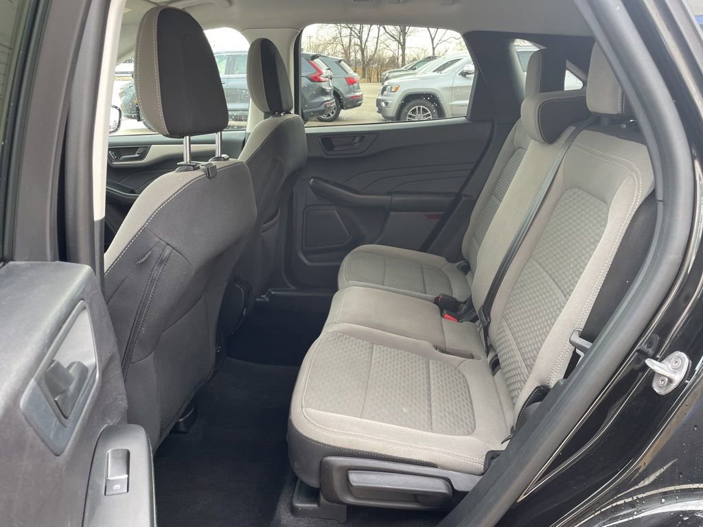 Used 2022 Ford Escape SE image 10