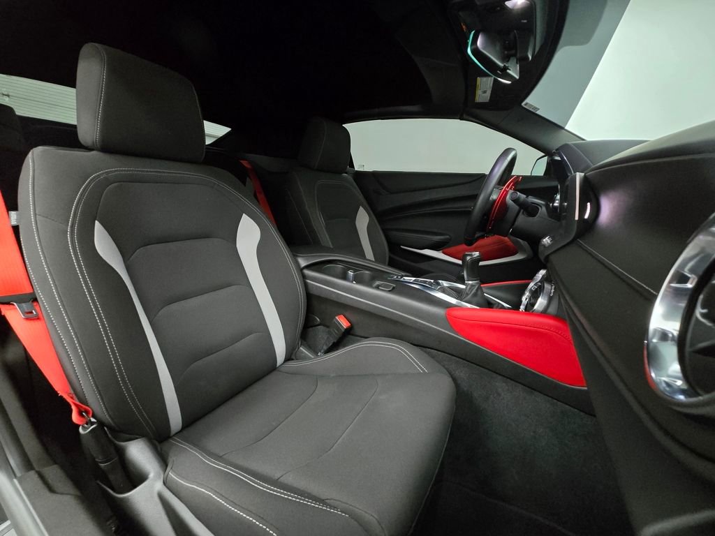 Used 2022 Chevrolet Camaro SS image 25