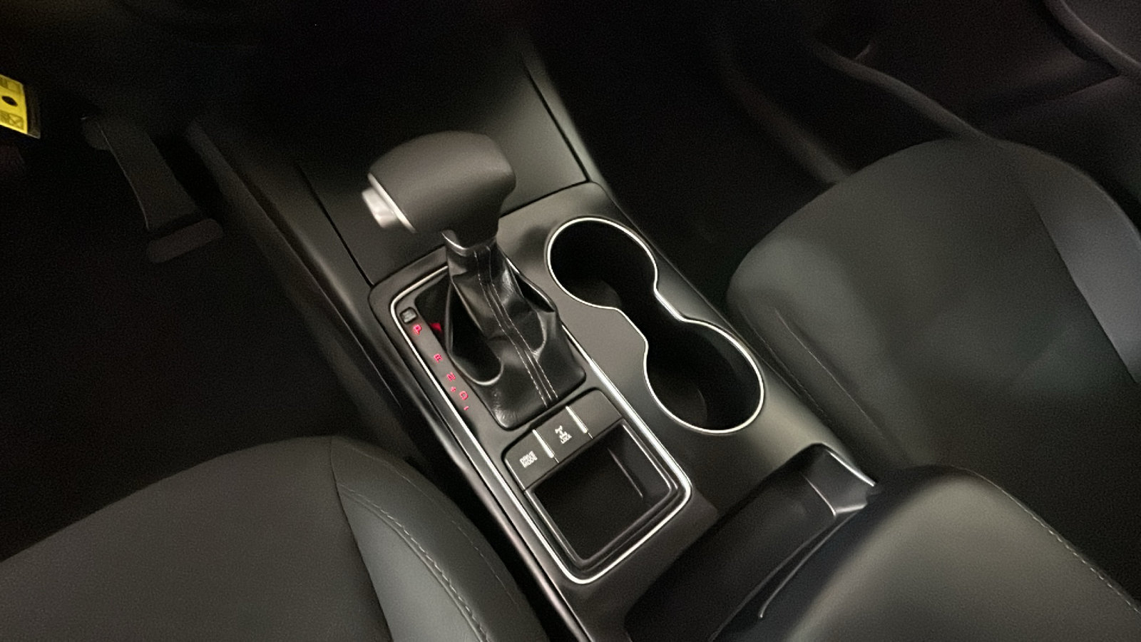 Used 2020 Kia Sorento AWD V6 image 25