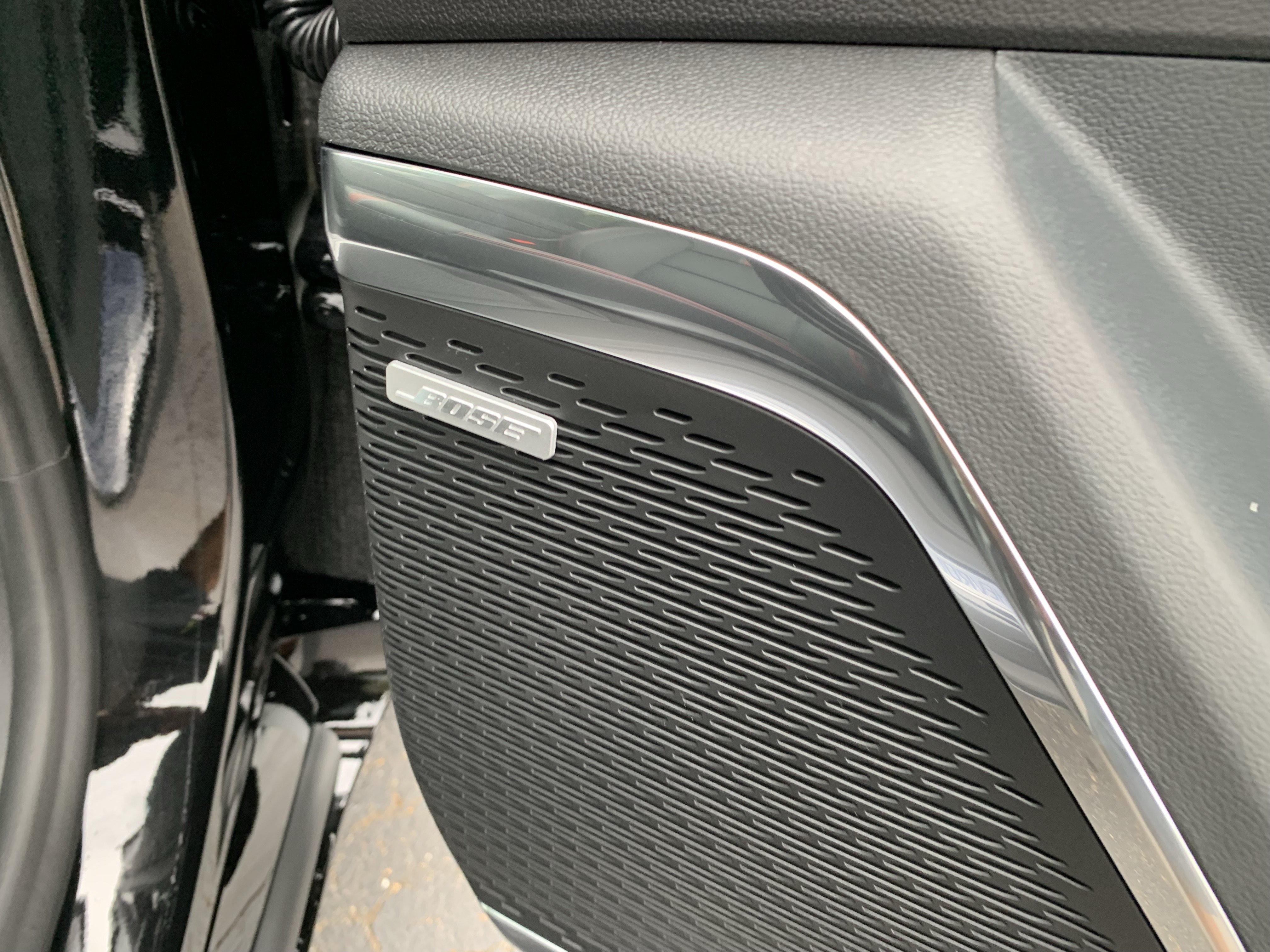 New 2027 Chevrolet Traverse RS AWD/4WD image 31