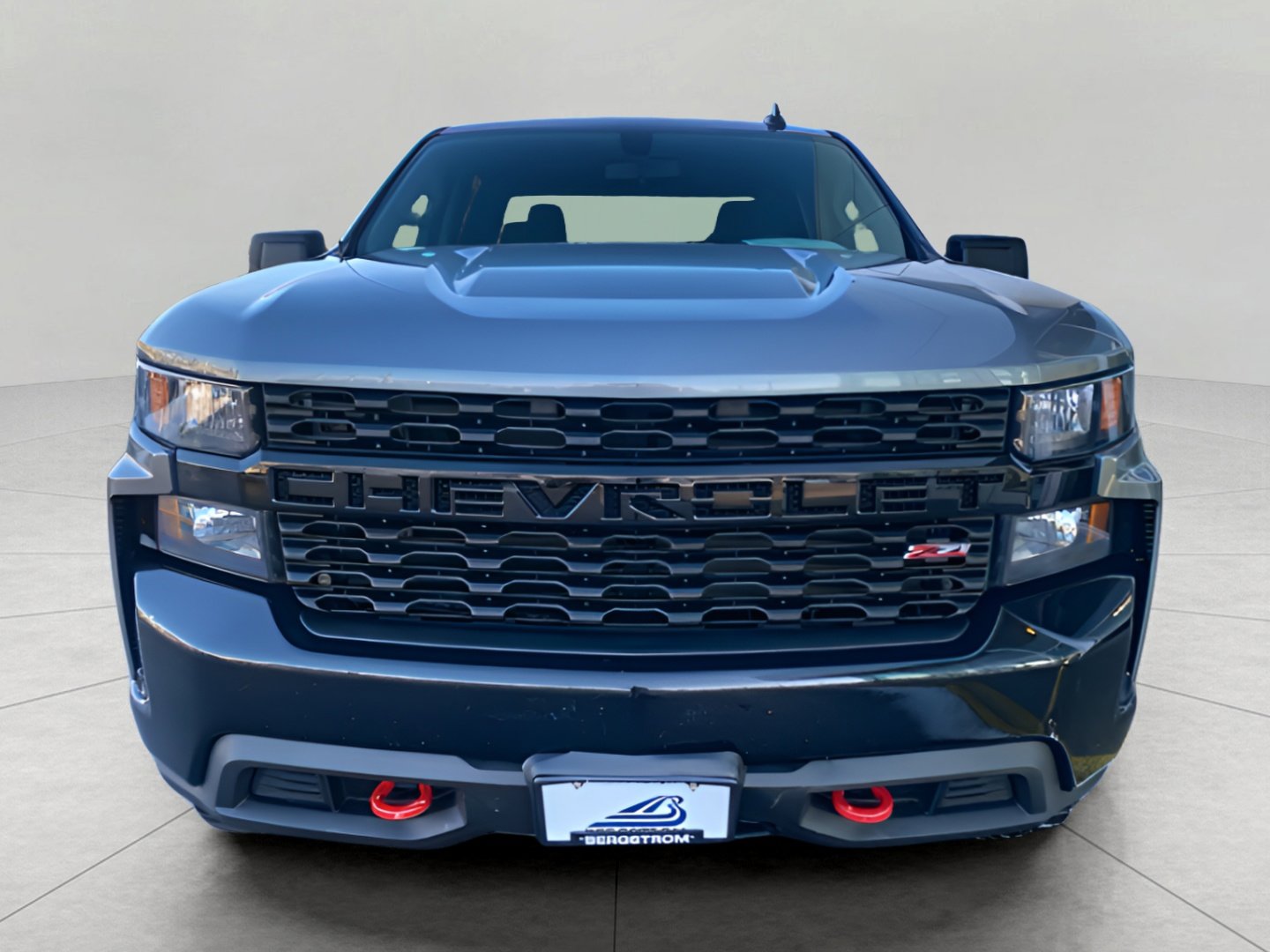 Used 2022 Chevrolet Silverado 1500 Custom Trail Boss w/ LPO, Dark Essentials Package image 3