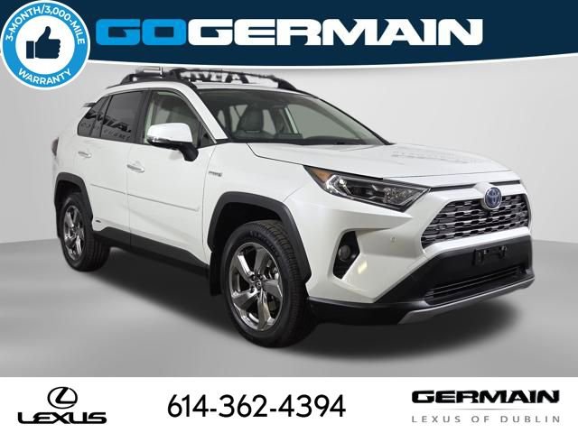 Used 2020 Toyota RAV4 Limited image 4