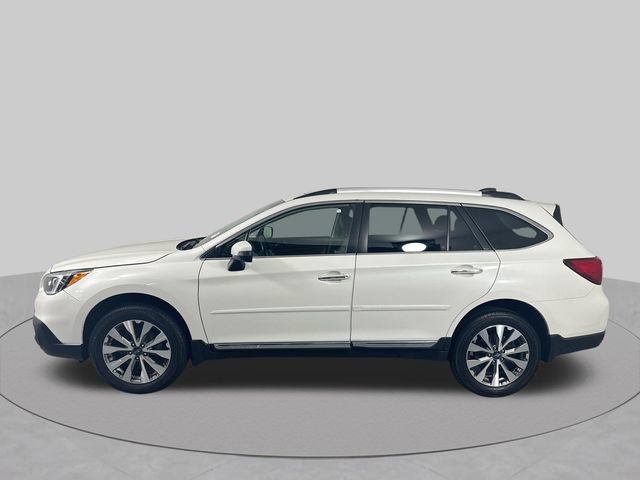 Used 2017 Subaru Outback 3.6R Touring w/ Popular Package #5A AWD/4WD image 29