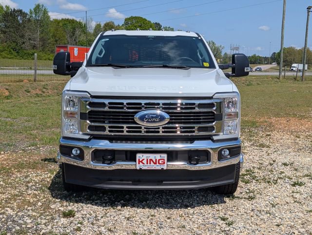 New 2026 Ford F350 XL w/ XL Chrome Package image 4