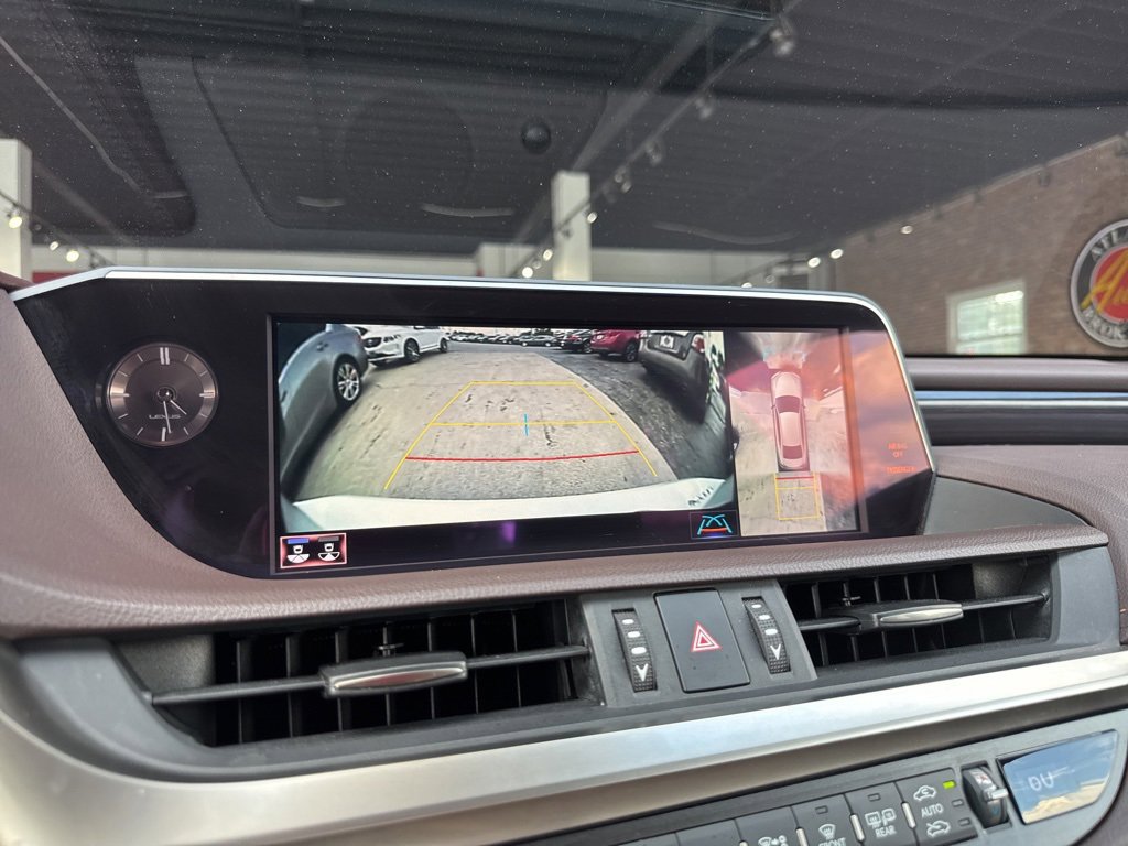 Used 2020 Lexus ES 350 Ultra Luxury image 6