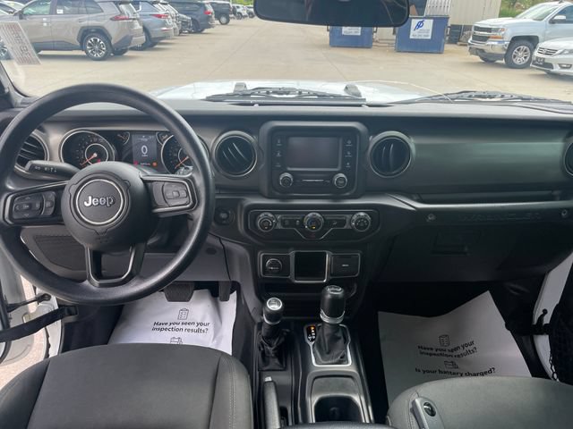 Used 2018 Jeep Wrangler Unlimited Sport AWD/4WD image 22