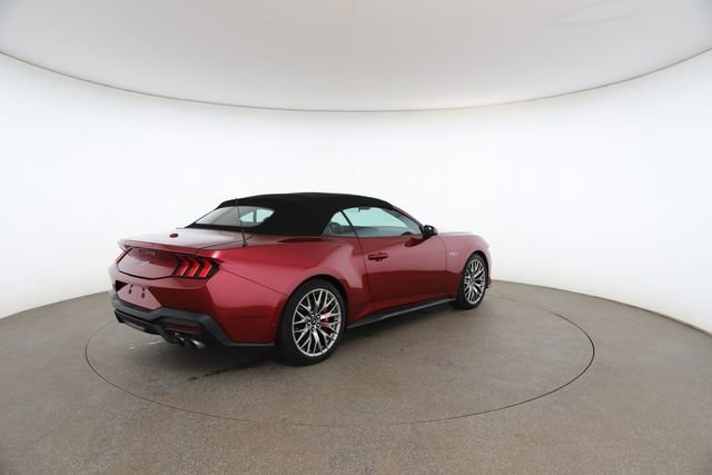 Used 2025 Ford Mustang GT Premium image 19