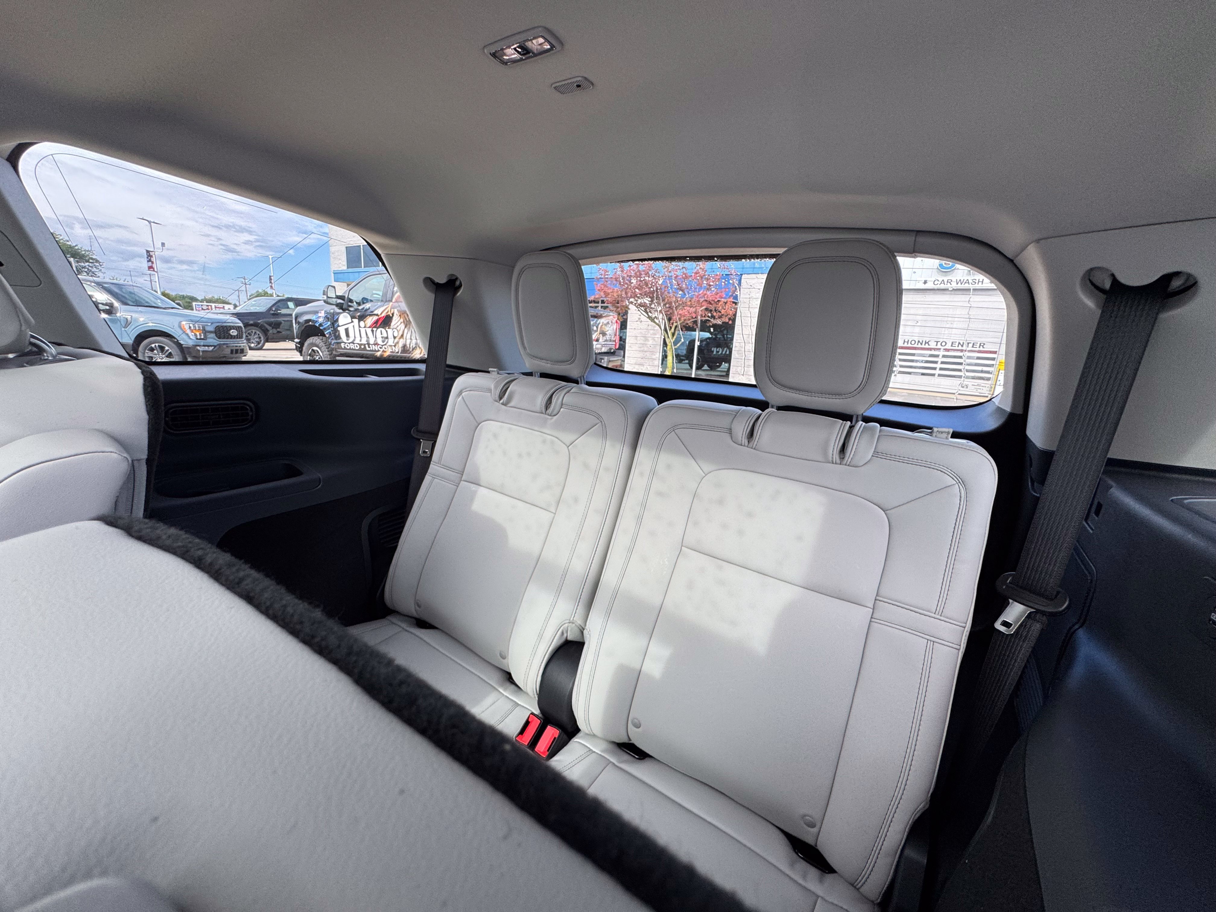 New 2026 Lincoln Aviator Reserve w/ Jet Appearance Package AWD/4WD image 23