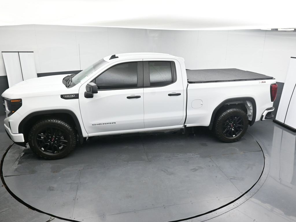 Used 2025 GMC Sierra 1500 Pro w/ Graphite Edition image 28