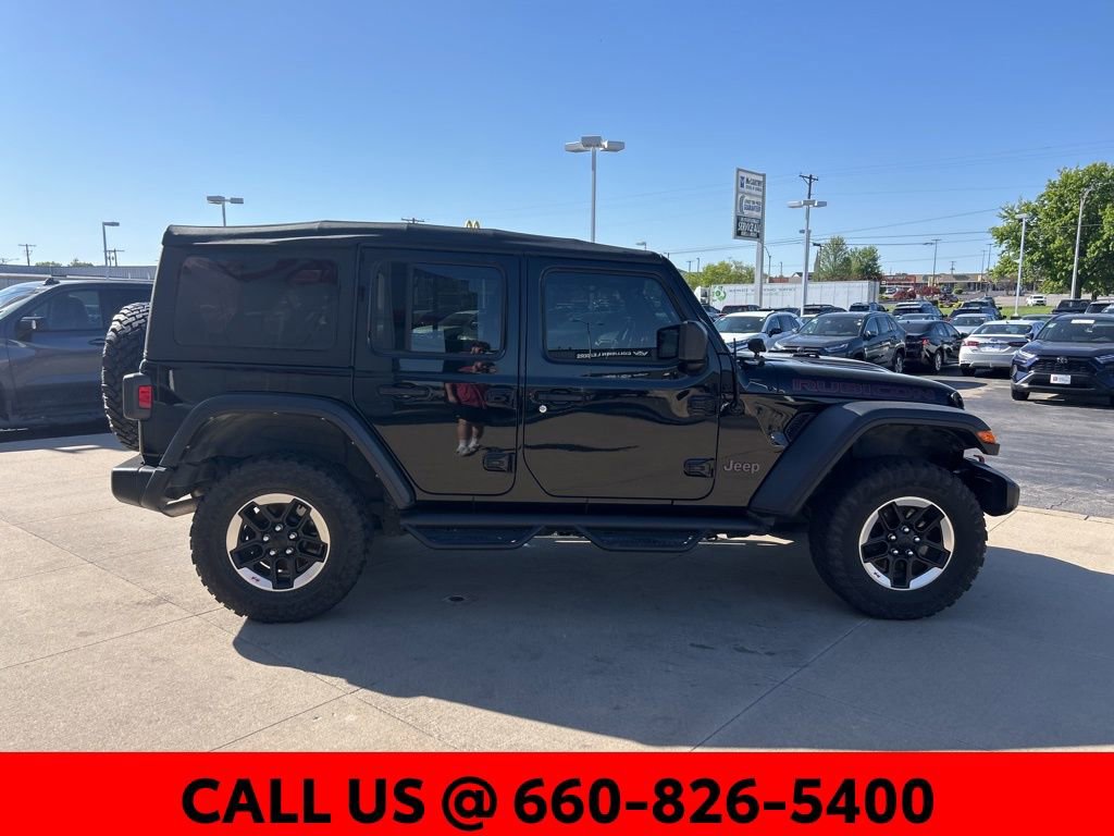 Used 2022 Jeep Wrangler Unlimited Rubicon w/ Cold Weather Group AWD/4WD image 4