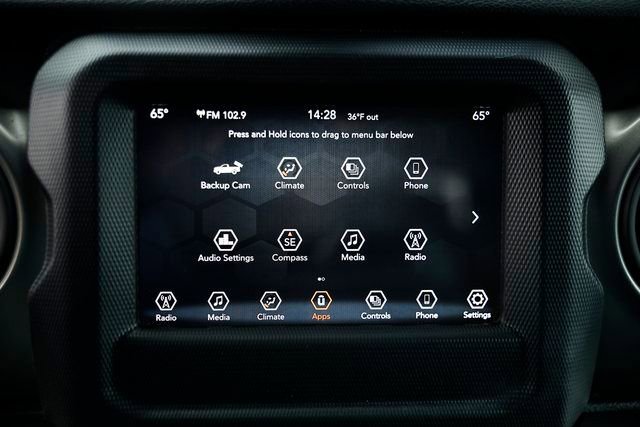 Used 2021 Jeep Gladiator Willys image 36