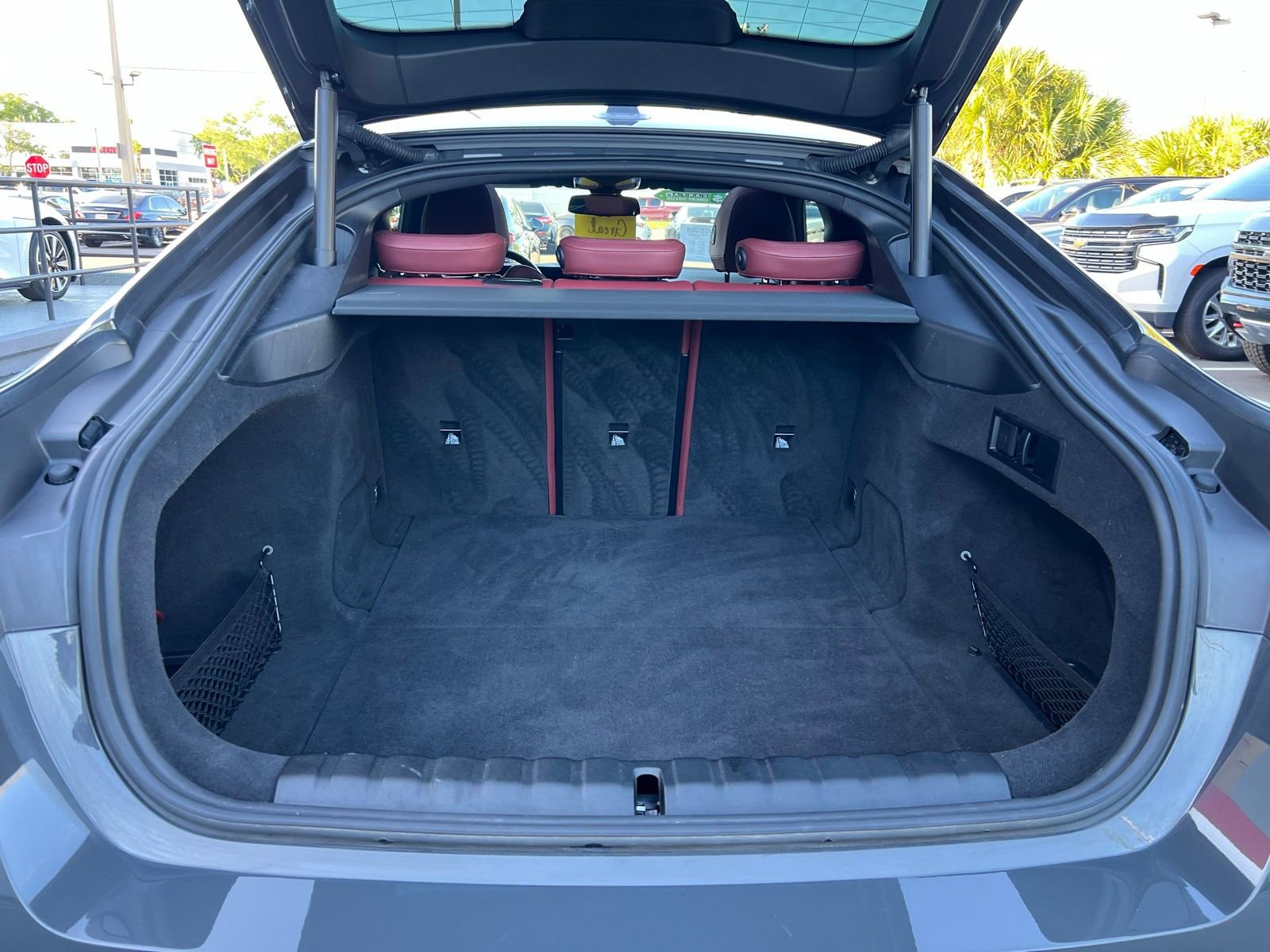 Used 2023 BMW i4 eDrive35 image 21