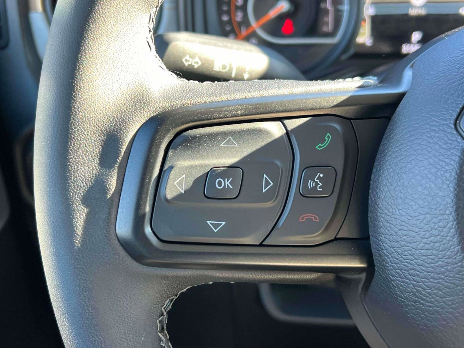 Used 2025 Jeep Wrangler Unlimited Sport AWD/4WD image 18
