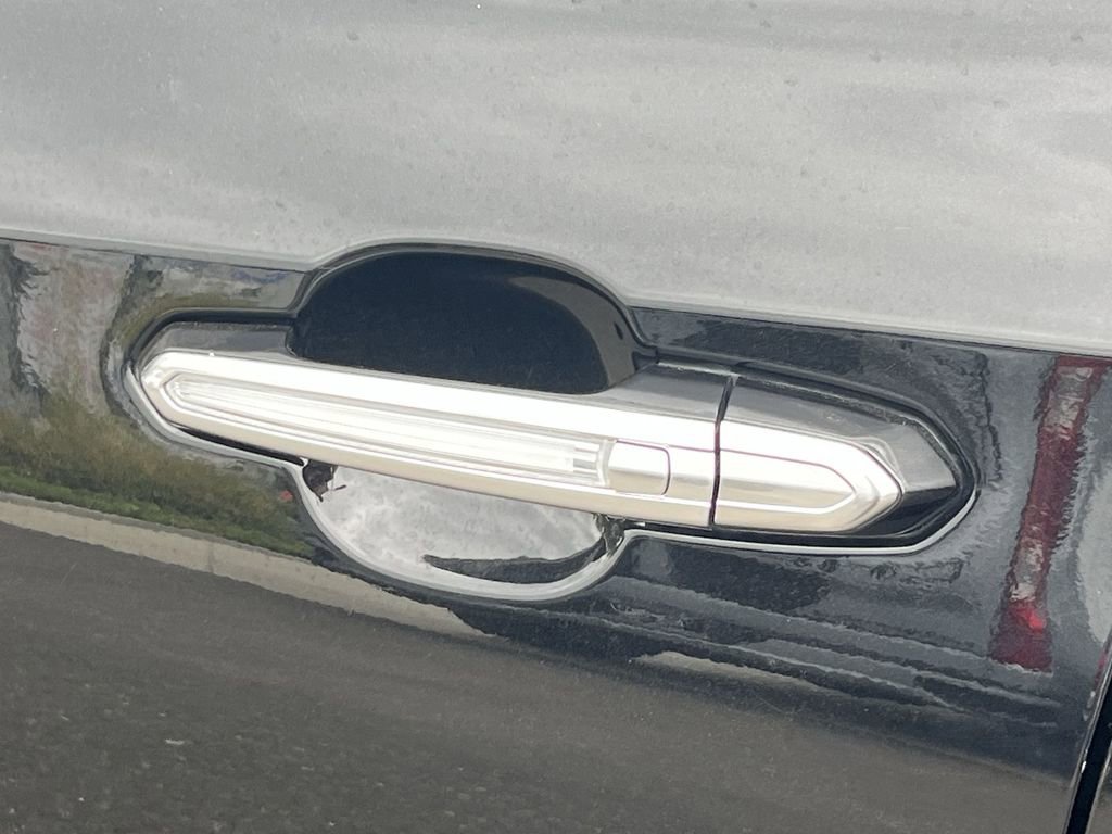 Certified 2024 Cadillac XT4 Premium Luxury image 34