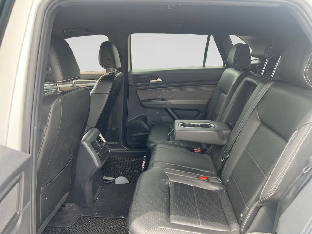 Used 2023 Volkswagen Atlas Cross Sport SE AWD/4WD image 34