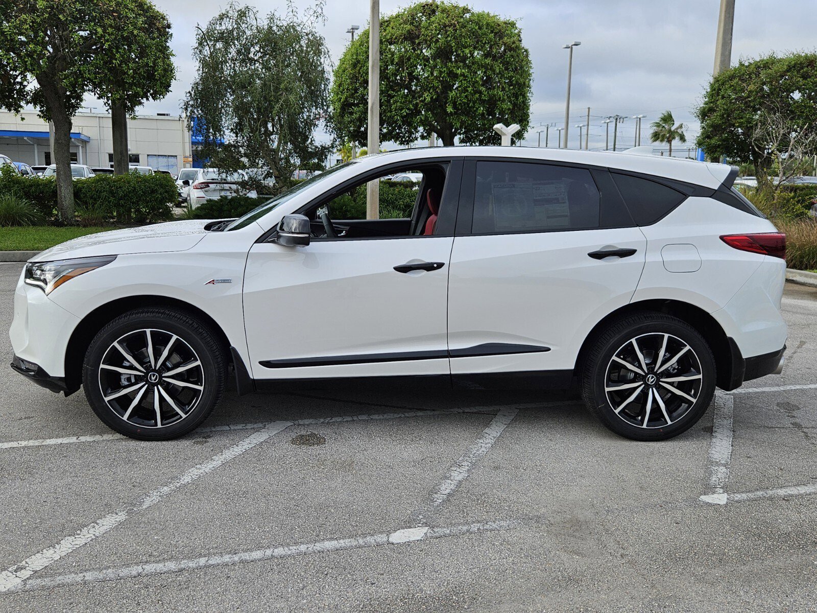 New 2025 Acura RDX A-Spec image 9
