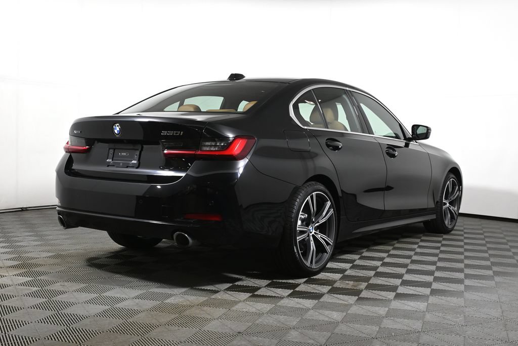 Certified 2024 BMW 330i xDrive Sedan w/ Premium Package AWD/4WD image 7