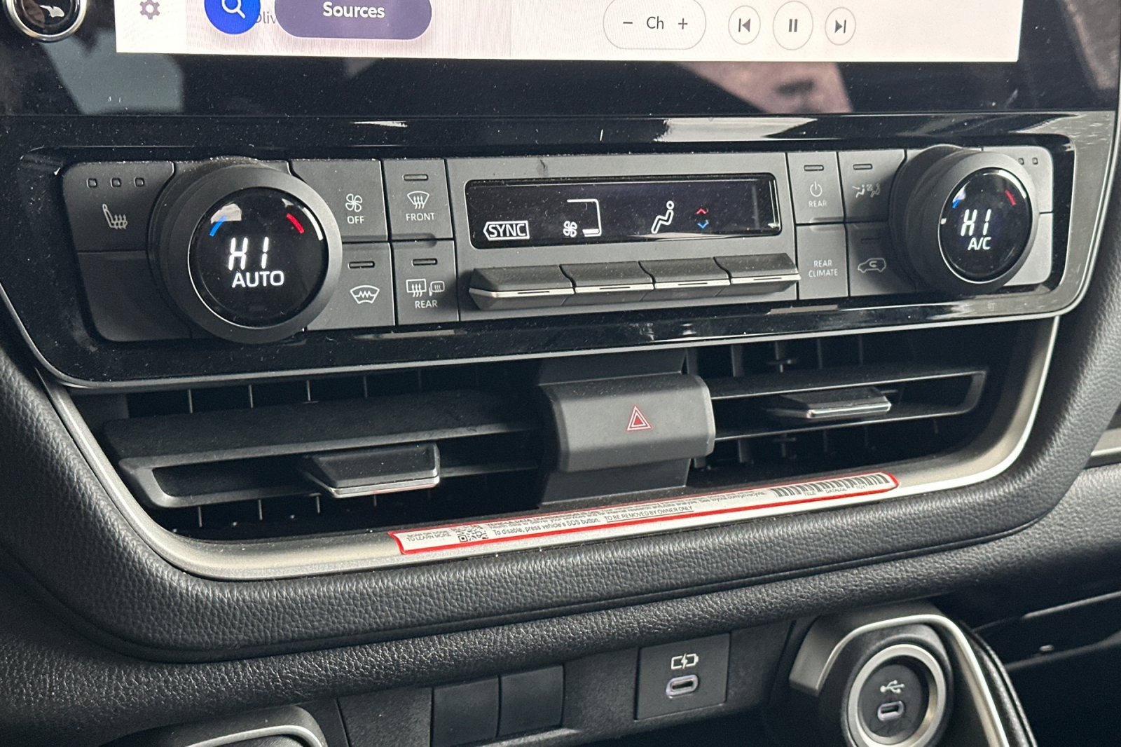 Used 2025 Toyota Grand Highlander AWD image 21