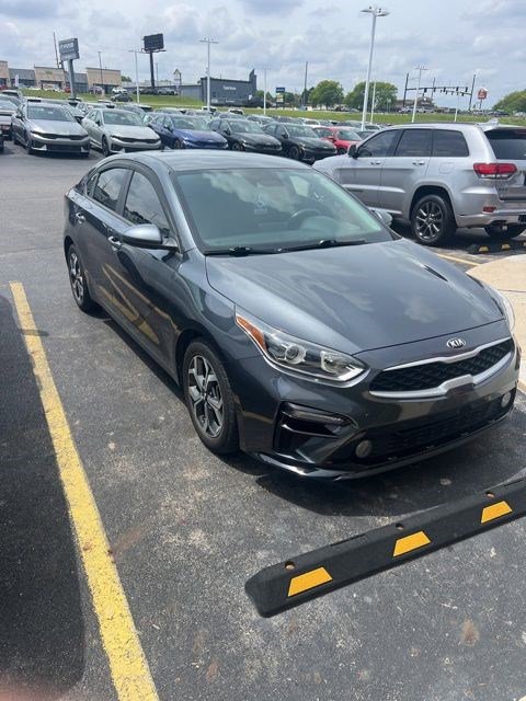 Used 2021 Kia Forte LXS FWD image 3