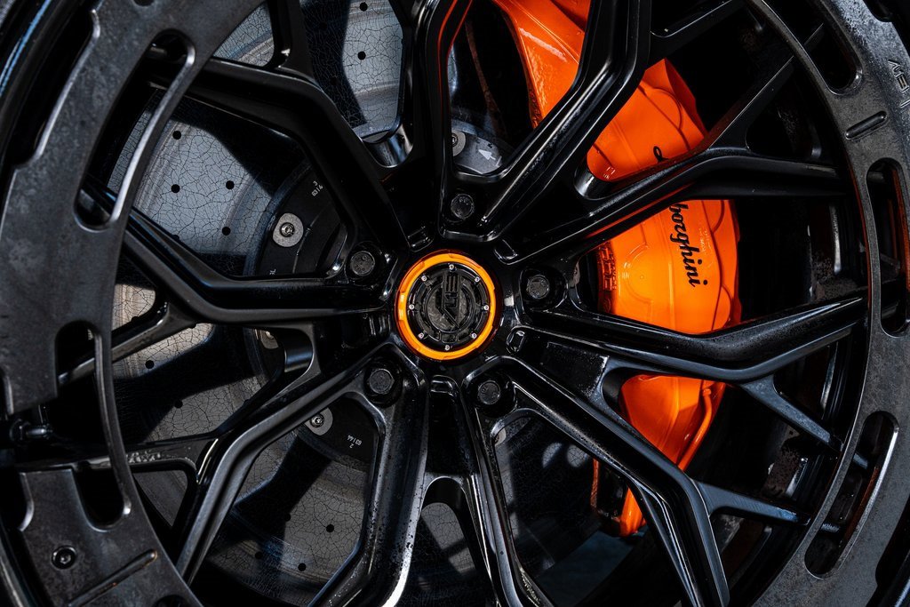 Used 2022 Lamborghini Urus image 11