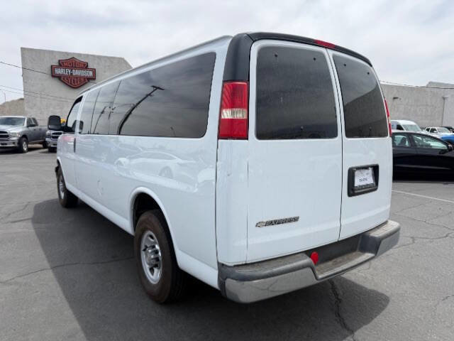Used 2014 Chevrolet Express 3500 LT w/ LT Preferred Equipment Group RWD image 5