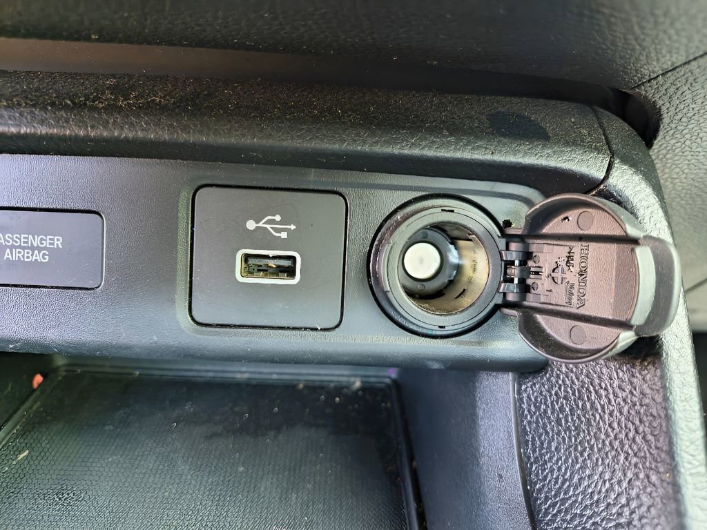 Used 2024 Honda Civic EX-L image 19