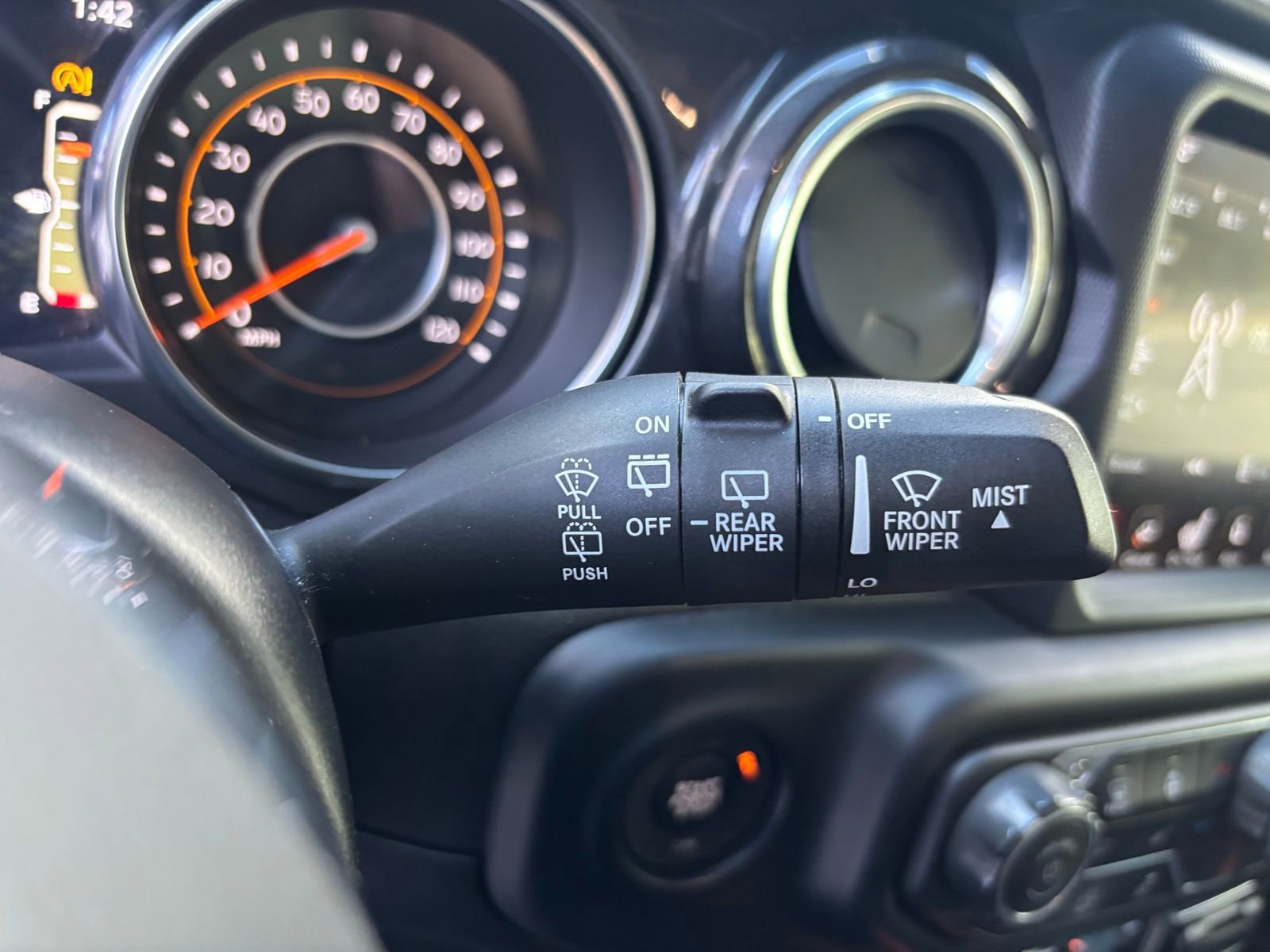 Used 2021 Jeep Wrangler Unlimited Sahara image 17