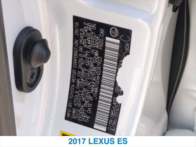 Used 2017 Lexus ES 350 w/ Premium Package FWD image 26
