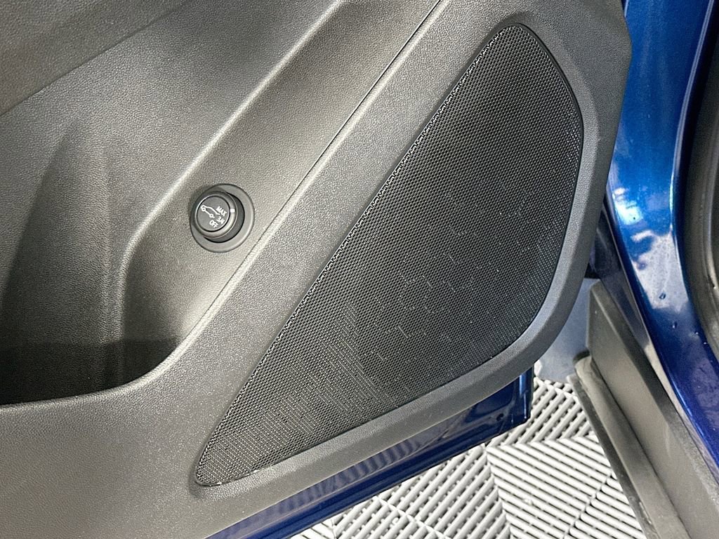 Used 2023 Chevrolet Equinox LT image 26