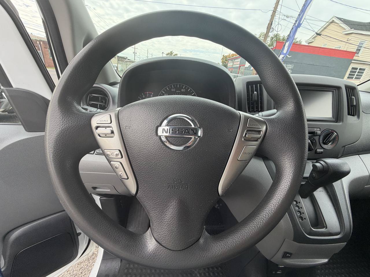 Used 2020 Nissan NV200 SV w/ Sliding Glass Door Package FWD image 26