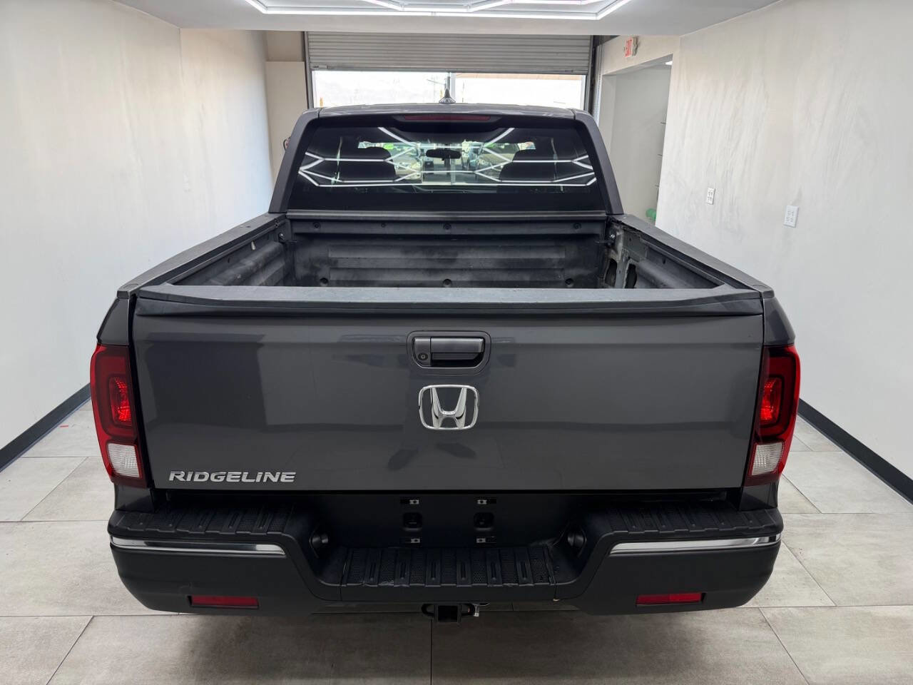 Used 2017 Honda Ridgeline RTS image 7