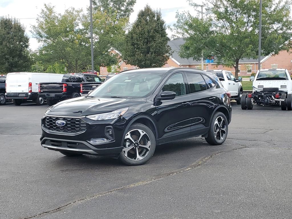 New 2025 Ford Escape ST-Line Select w/ Tech Pack #2