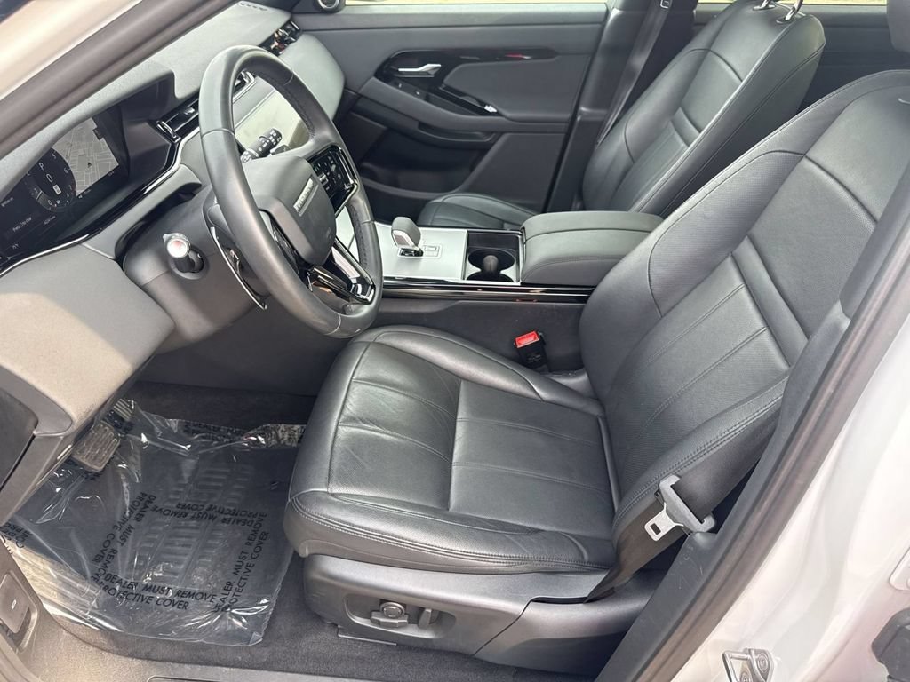 Used 2024 Land Rover Range Rover Evoque S AWD/4WD image 12