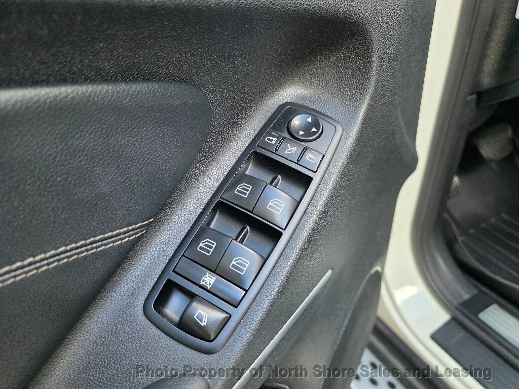 Used 2011 Mercedes-Benz GL 450 4MATIC image 41
