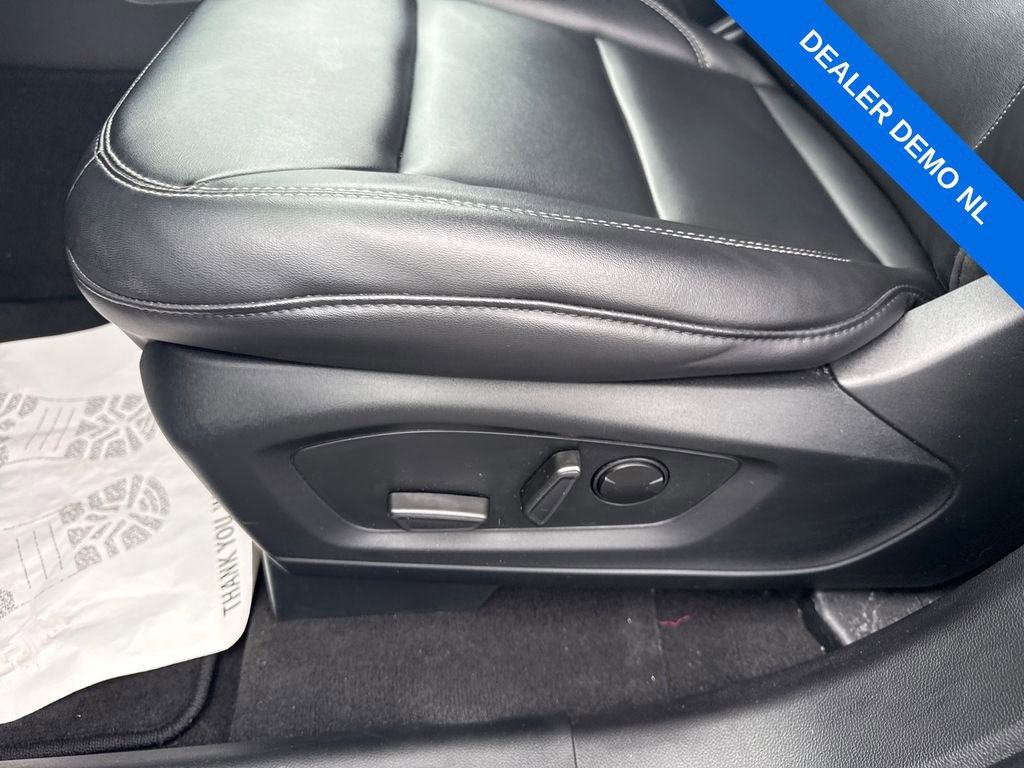 Used 2023 Ford Explorer XLT w/ Equipment Group 202A image 25