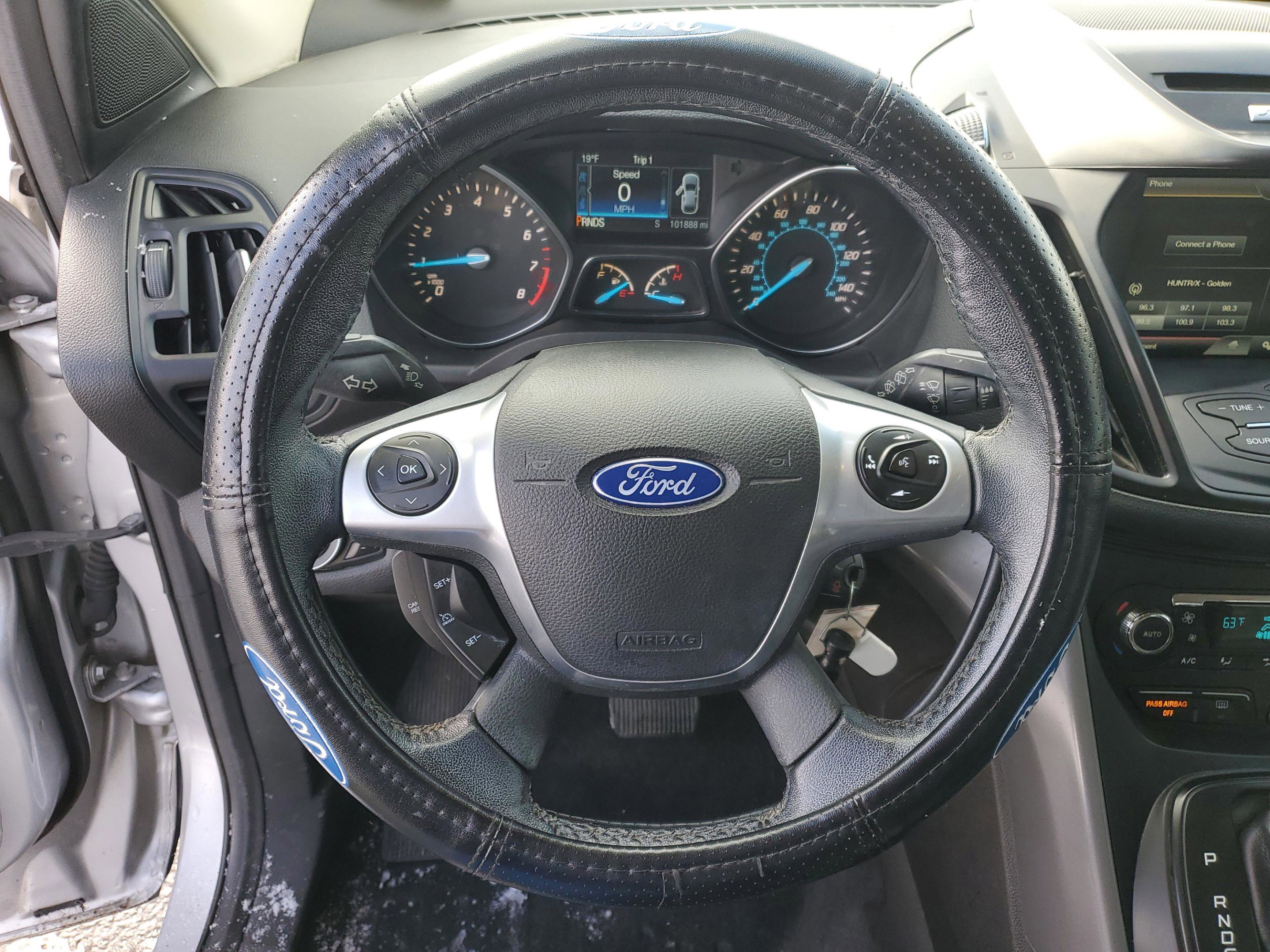 Used 2015 Ford Escape SE w/ Equipment Group 201A image 23