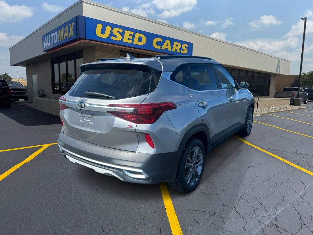 Used 2021 Kia Seltos S AWD/4WD image 5