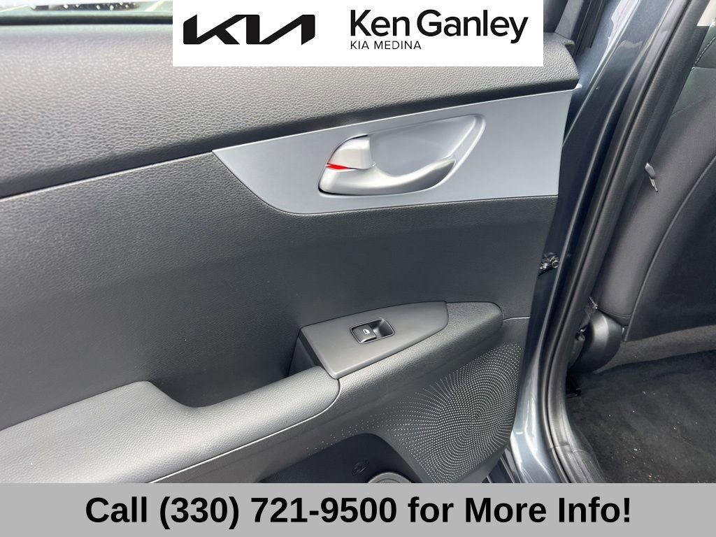 Certified 2023 Kia Forte LXS w/ LXS Technology Package image 47