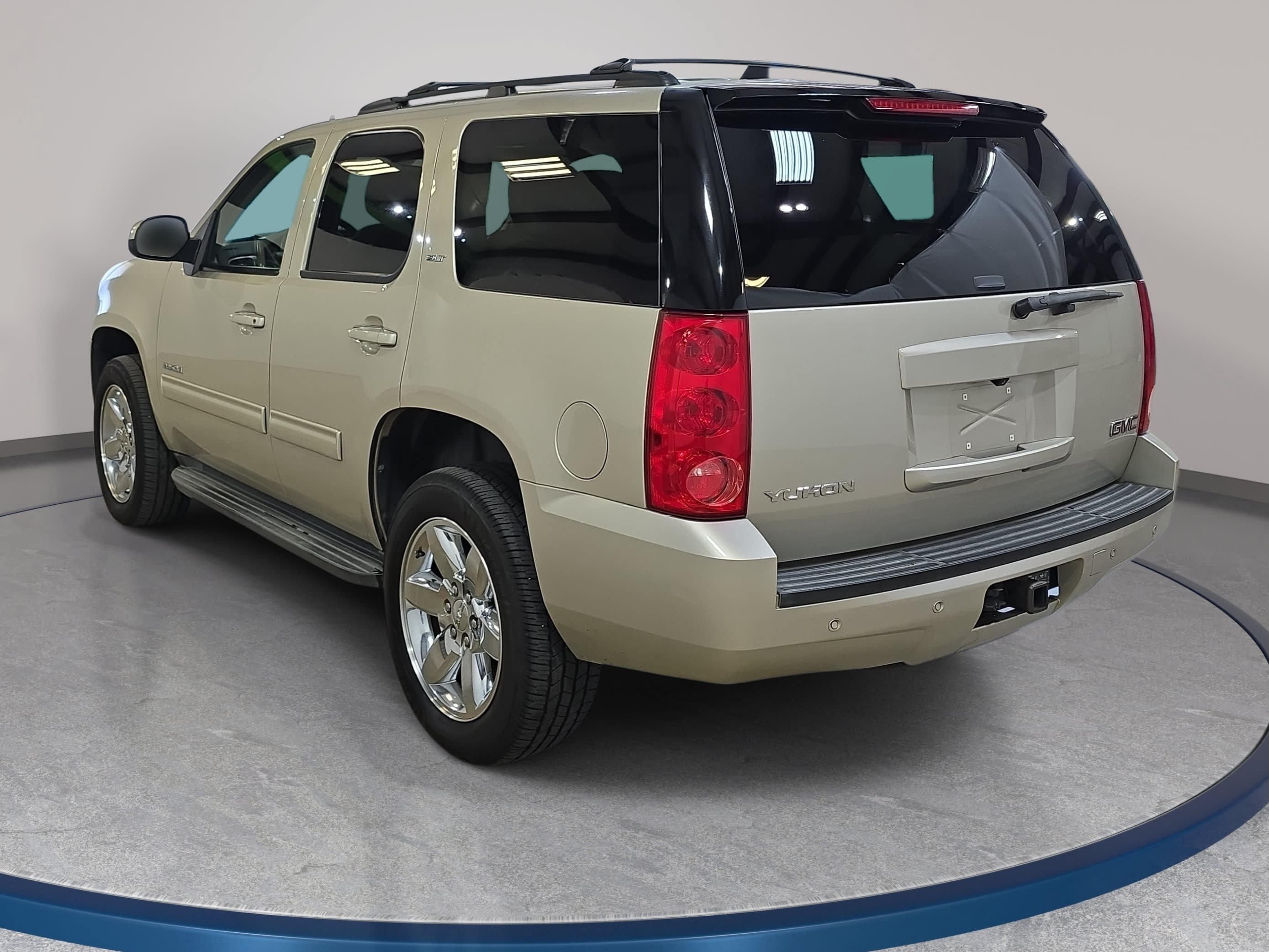 Used 2013 GMC Yukon SLT RWD image 8