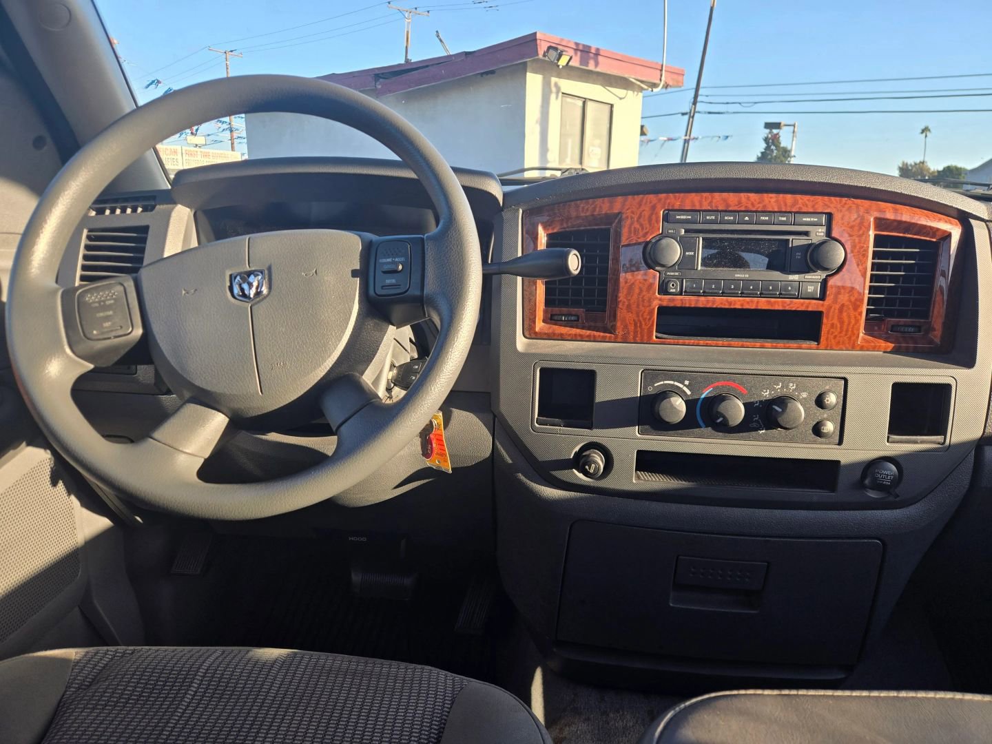 Used 2006 Dodge Ram 1500 Truck SLT w/ Trailer Tow Group image 18