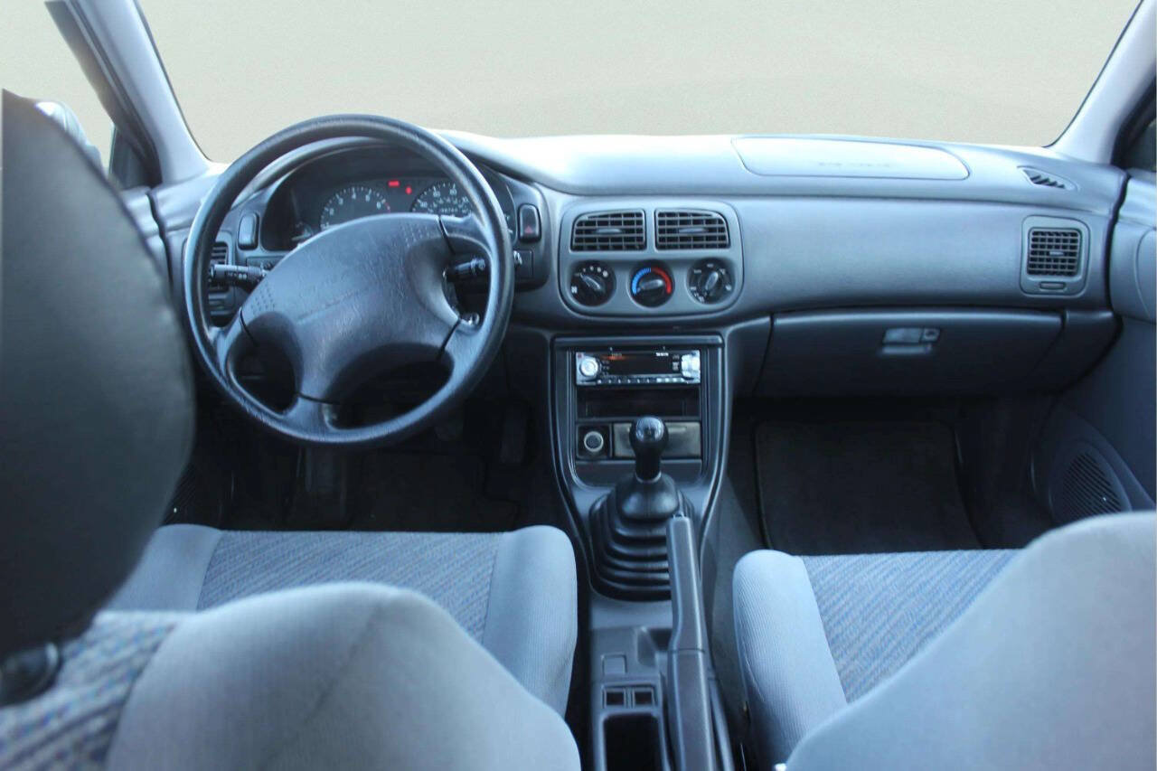 Used 1996 Subaru Impreza Outback Sport AWD/4WD image 9