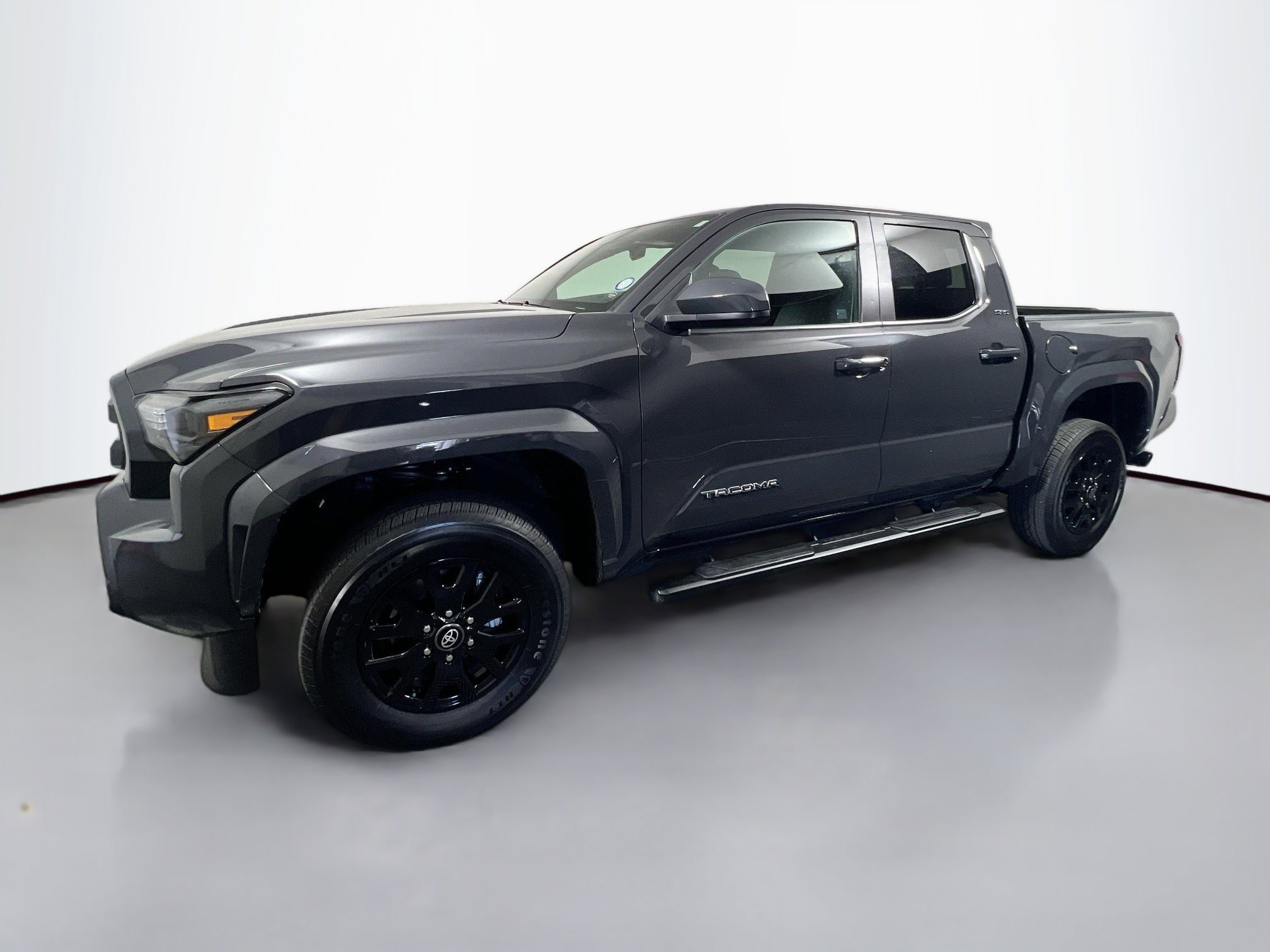 Used 2024 Toyota Tacoma SR5 RWD image 9