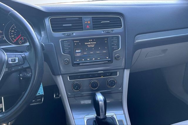 Used 2017 Volkswagen Golf Alltrack S AWD/4WD image 9