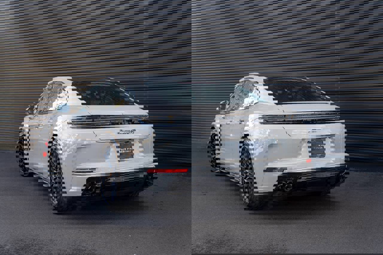 New 2026 Porsche Panamera GTS image 3