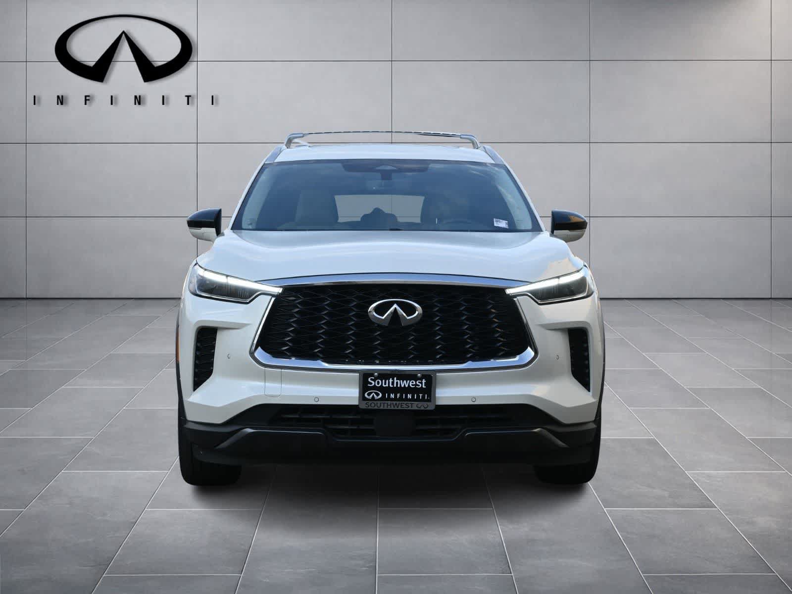 Certified 2024 INFINITI QX60 Sensory AWD/4WD image 2