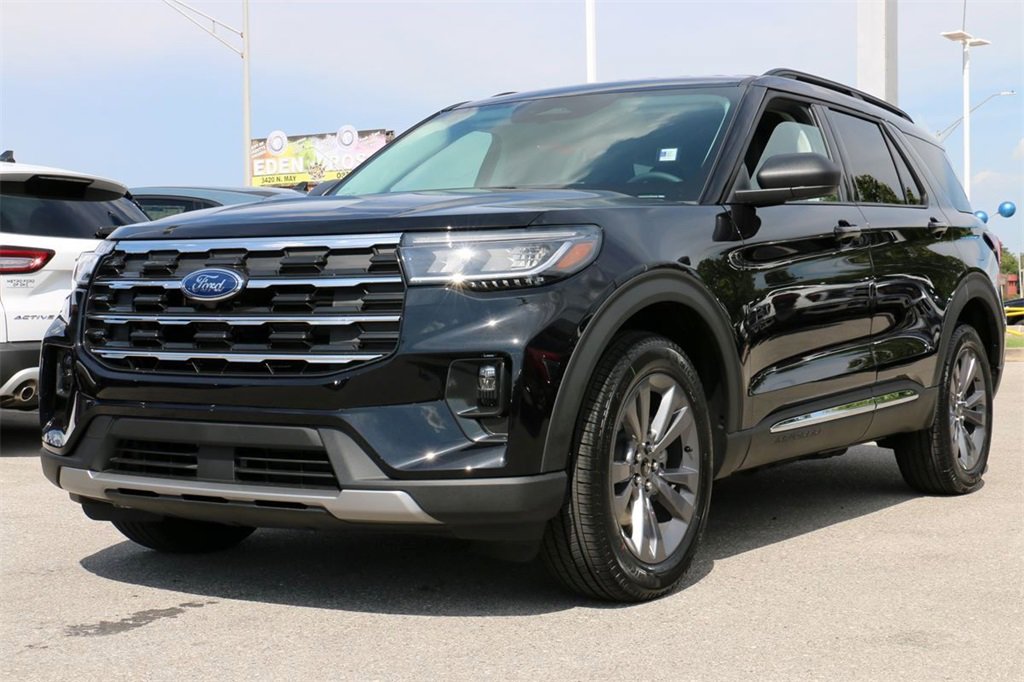 New 2025 Ford Explorer Active w/ Active Comfort Package