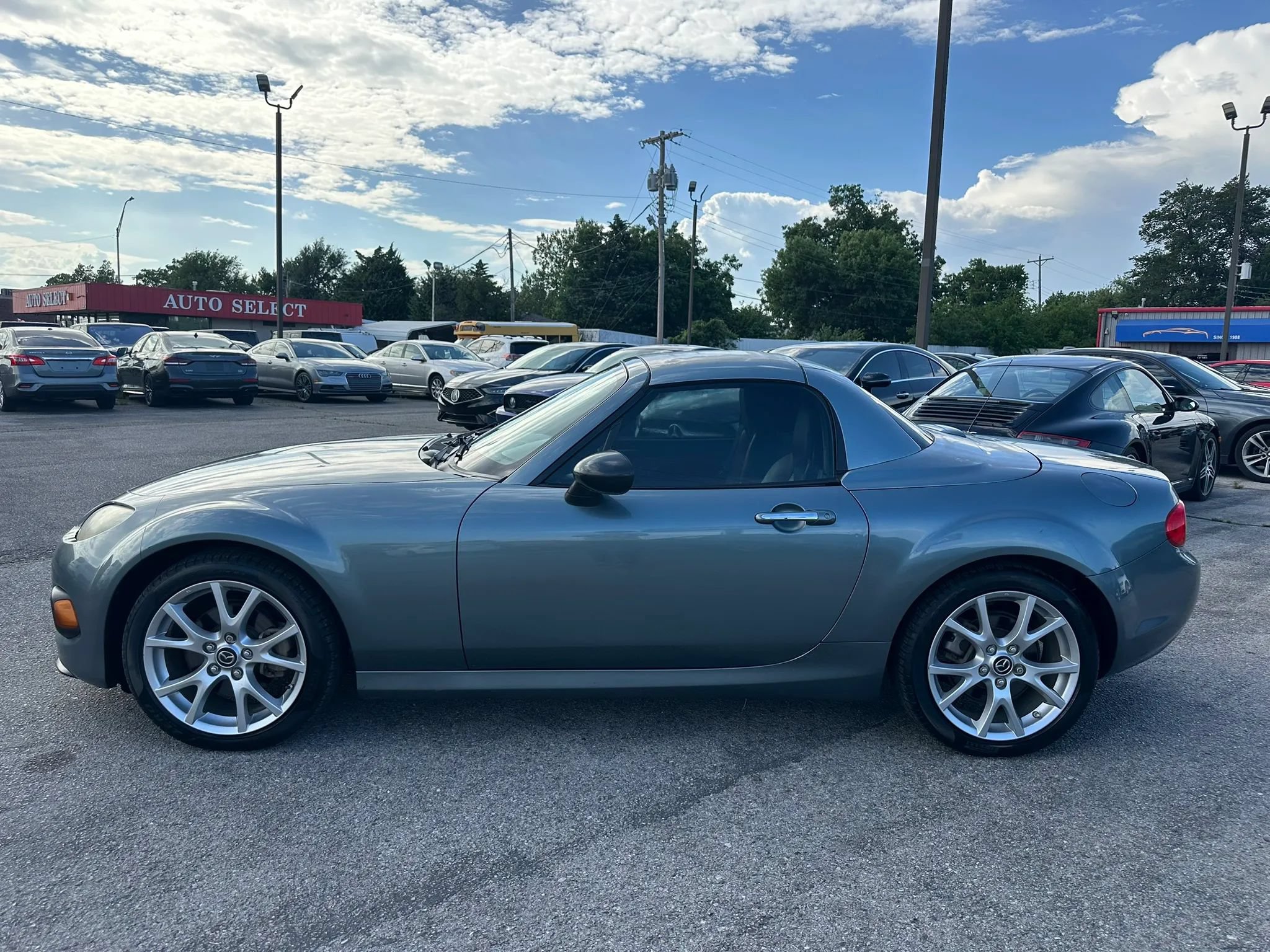Used 2013 MAZDA MX-5 Miata Grand Touring RWD image 47